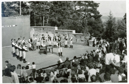 A remetei vonószenakar a "Tavasz a Hargitán" fesztiválon